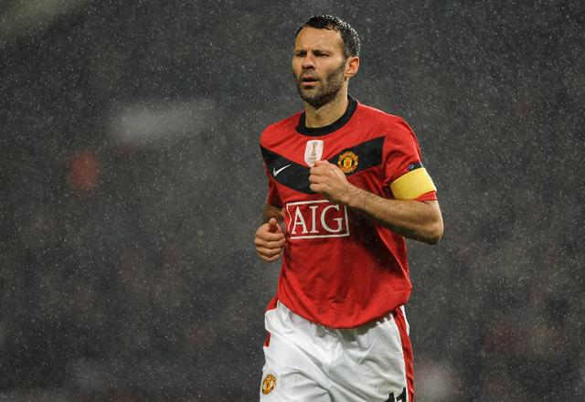  曼城青训小将救主，替补绝平阿森纳  