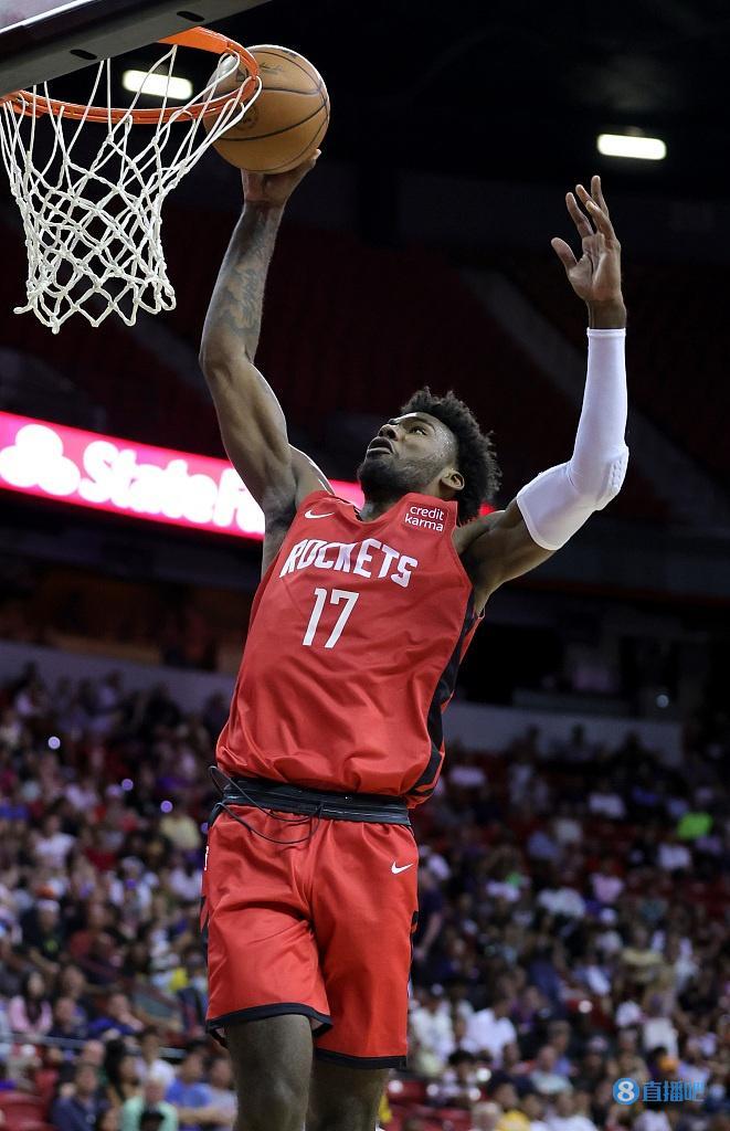  阿奴诺比攻防一体表现全面,尼克斯惨败给来访的公牛